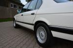 BMW 740i 1992 года (UK)